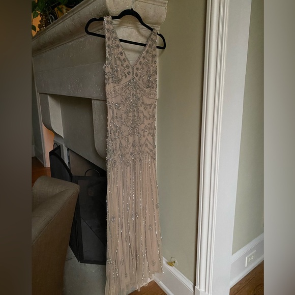 Pissarro Nights Tan & Silver Mesh Beaded Sequin Made in India Gown 6 Wedding - Picture 1 of 11